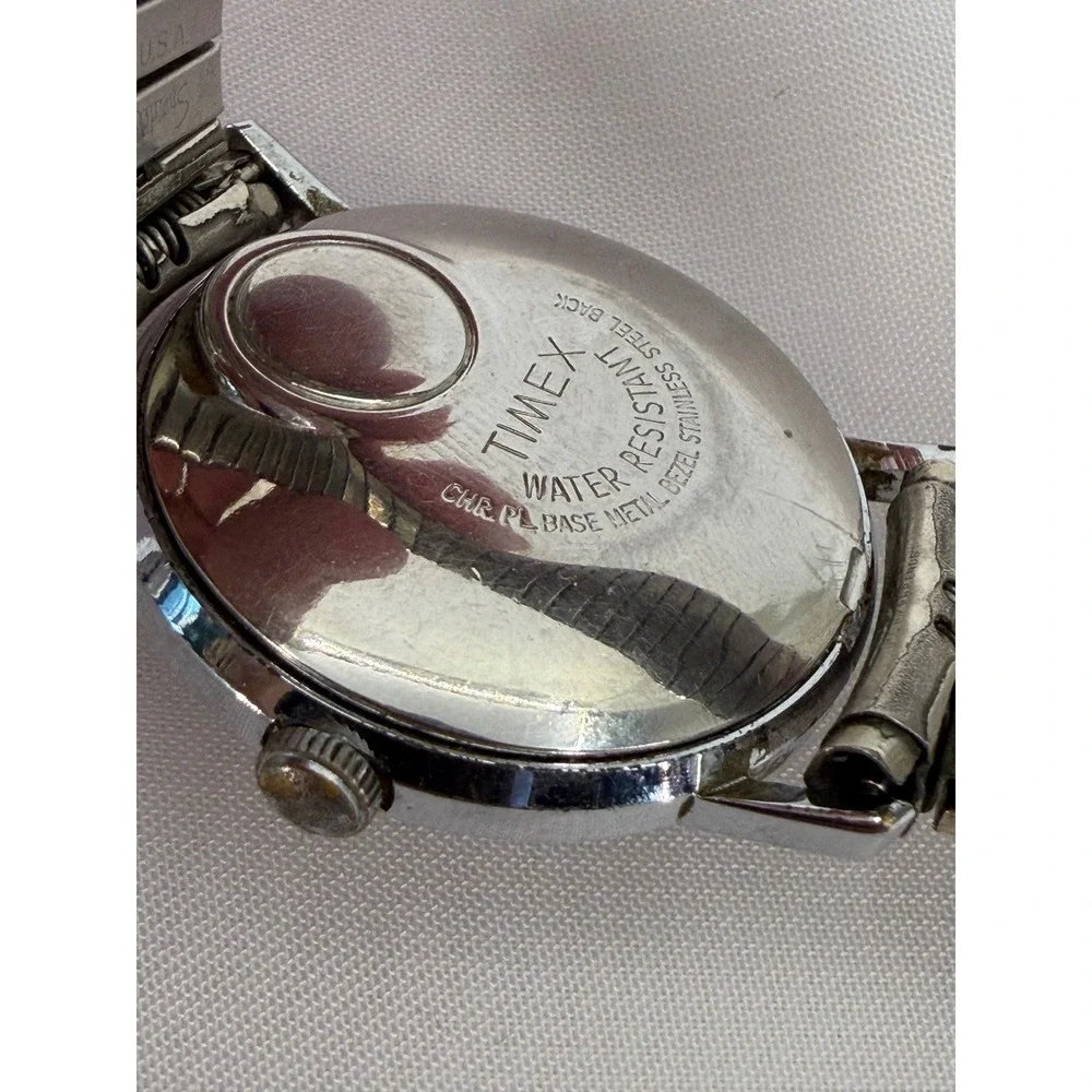 Vintage Timex Electric Mens Watch Silver Dial Speidel Expansion Band 9417 4070